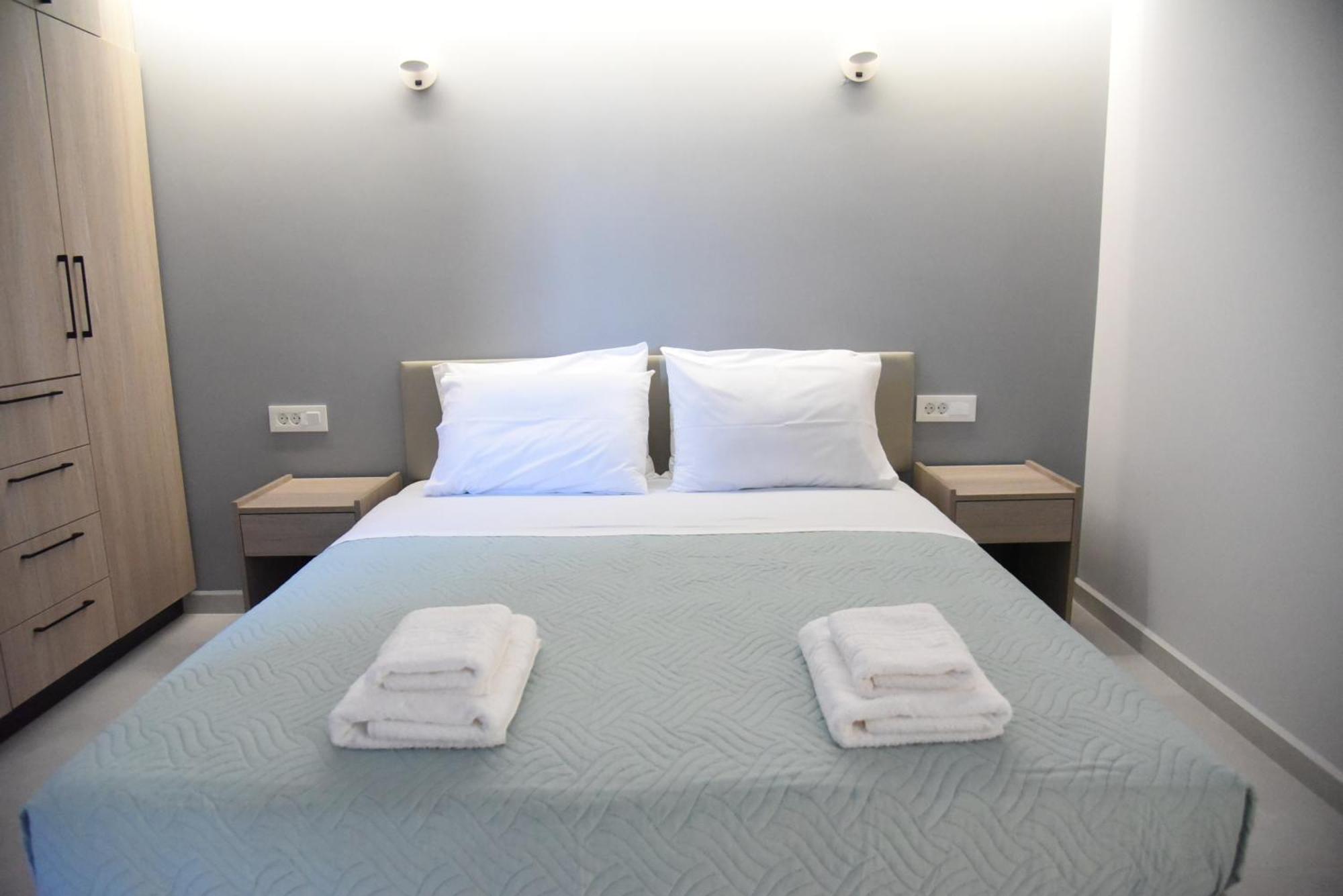Pirgos Deluxe Apartment - Private Parking Кісамос Екстер'єр фото