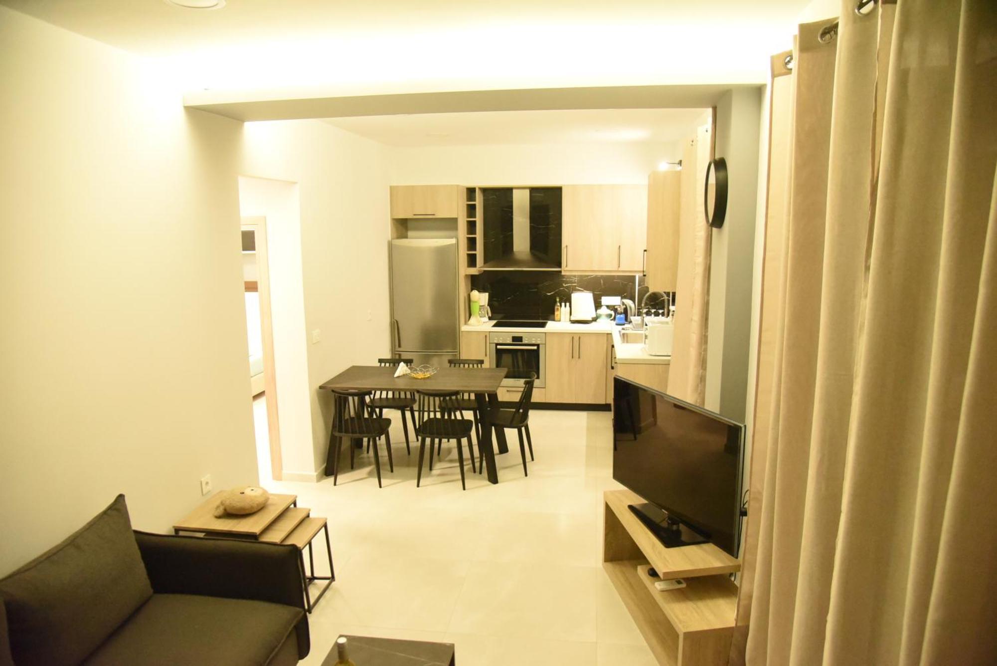 Pirgos Deluxe Apartment - Private Parking Кісамос Екстер'єр фото